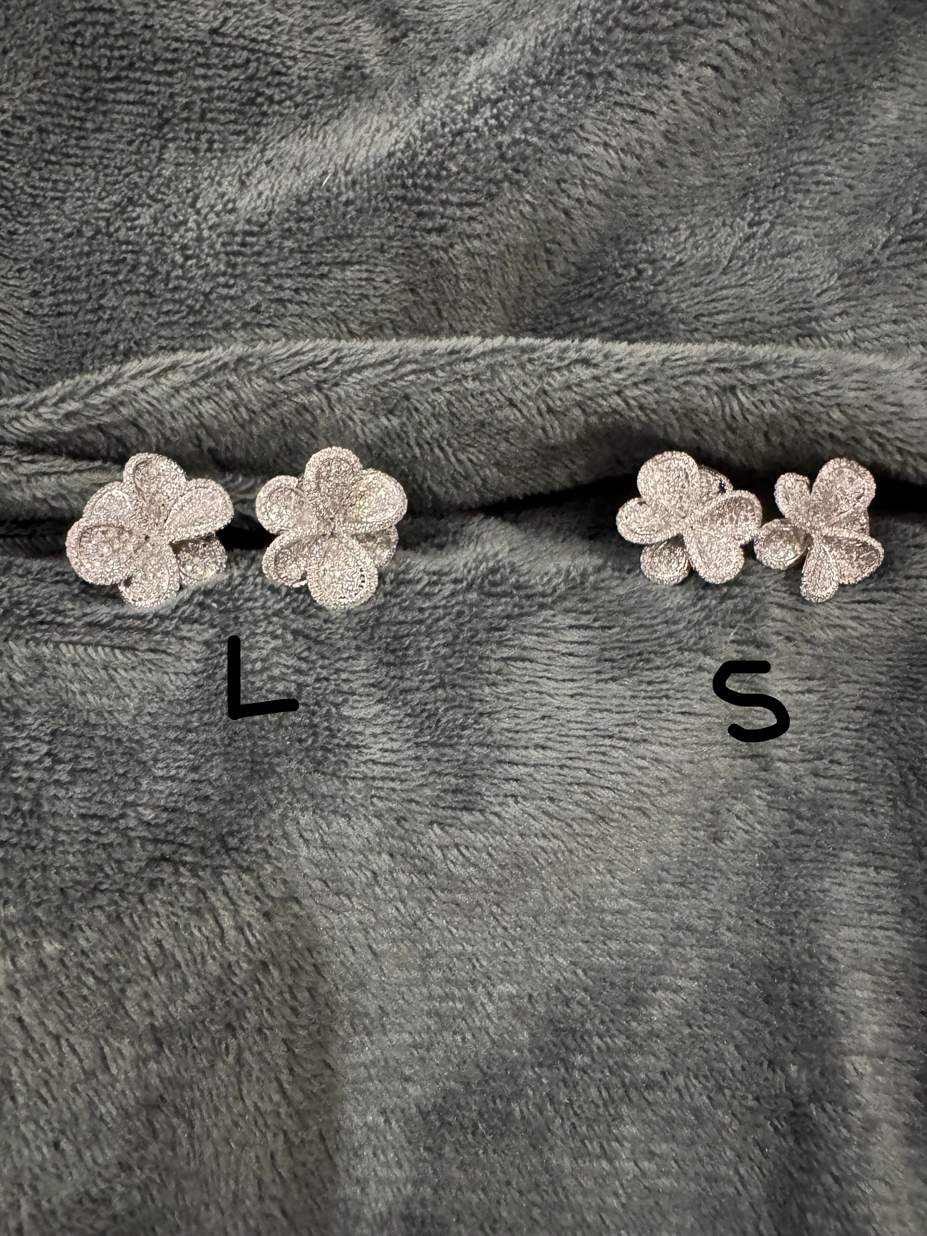 18K White Gold Diamond Flower Studs - Medium