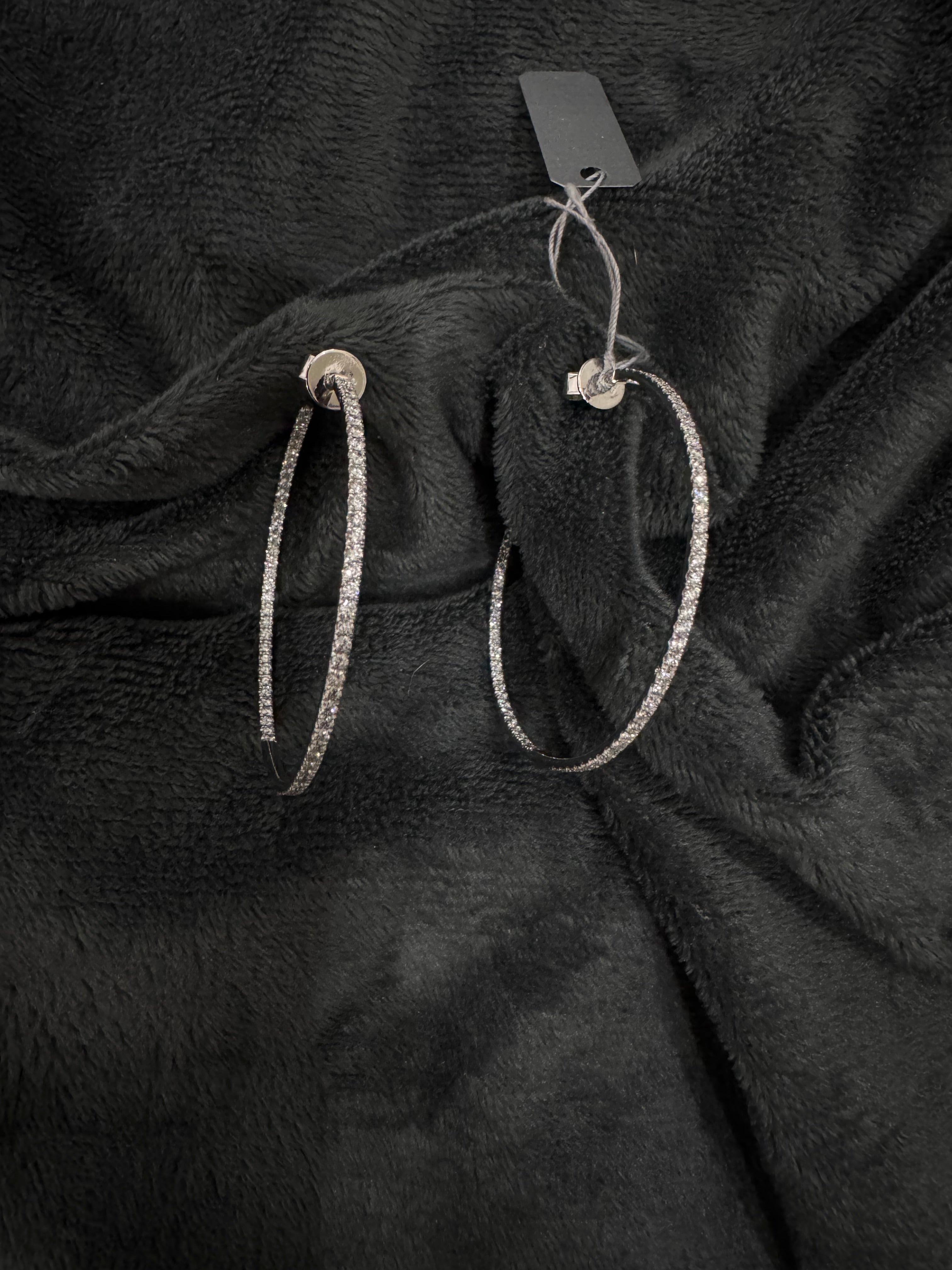 18K White Gold Diamond Hoop Earrings