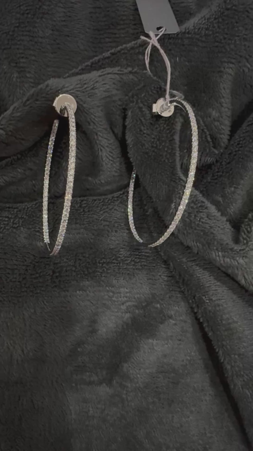 18K White Gold Diamond Hoop Earrings